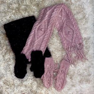 Scarf and mittens bundle set